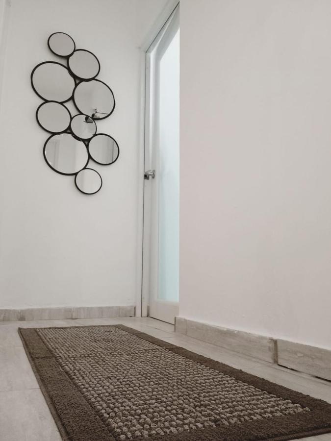 Urban Lodgings Two @ Roosevelt 457 San Juan Exterior foto